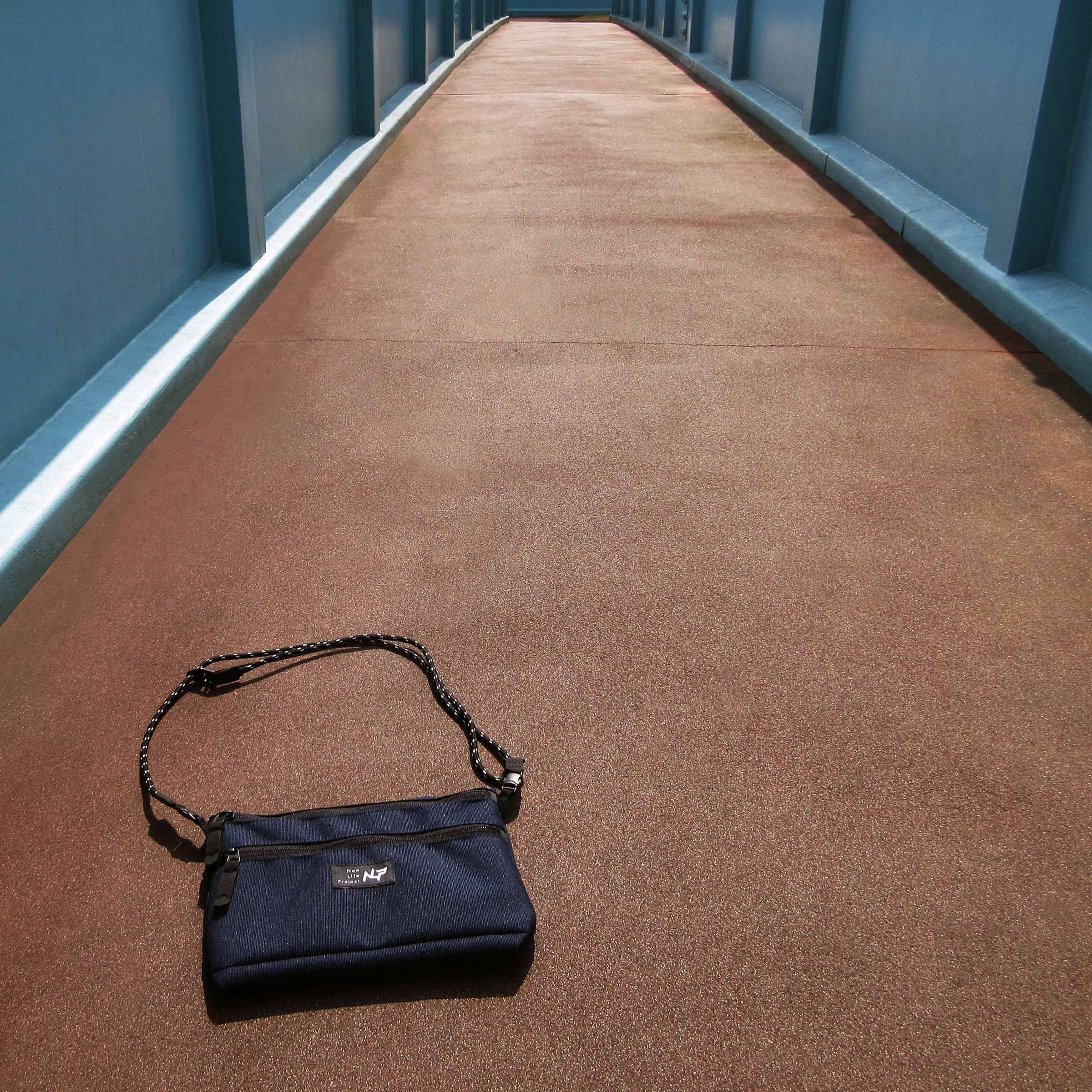 ECO CANVAS SACOCHE / サコッシュ